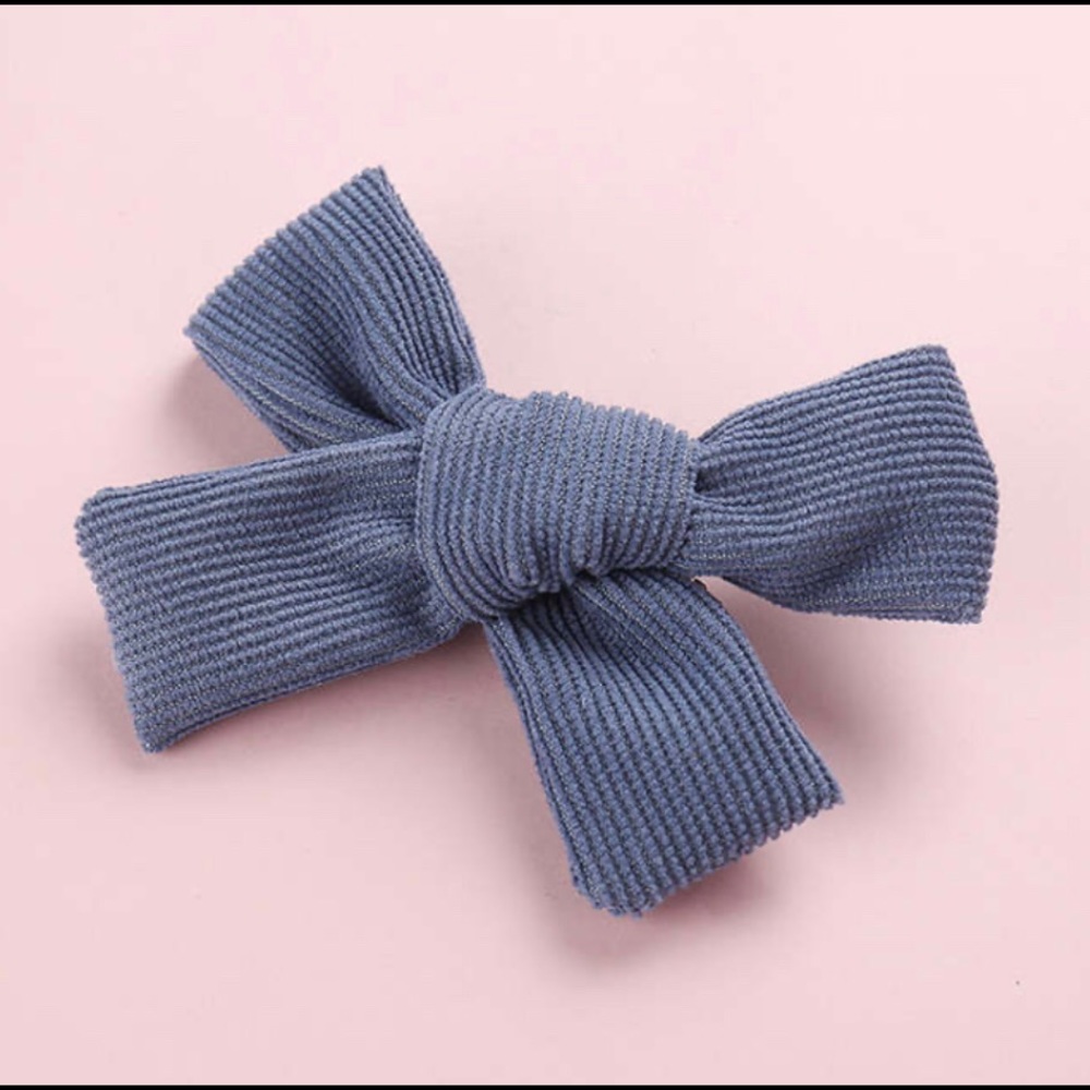 Set of 2 girl bows